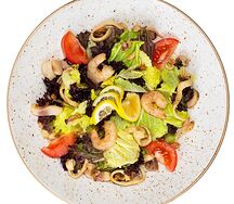 Салат с морепродуктами