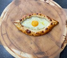 Хачапури по-аджарски