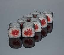 Маки Тунец