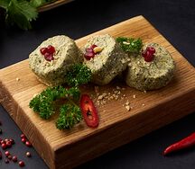 Пхали из зеленой фасоли с орехами