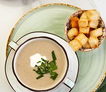 Суп-крем Грибной с гренками