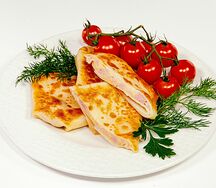 Блинчик с ветчиной и сыром