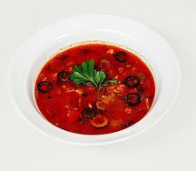 Солянка сборная мясная