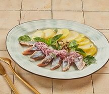 Слабосоленая сельдь с картофелем