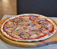 С тунцом и каперсами