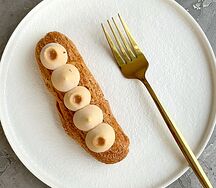 Эклер Карамельный 