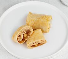 Блинчики с яблоками и корицей