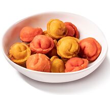16 жареных пельменей с курицей и сыром