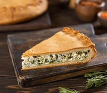 Пирог с зеленым луком и яйцом