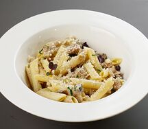 Паста с цыпленком и грибами