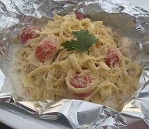 Паста с лососем и черри