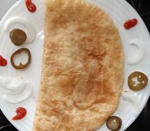 Чебурек c ветчиной и сыром