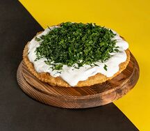 Чебурек-пирог с ветчиной и сыром