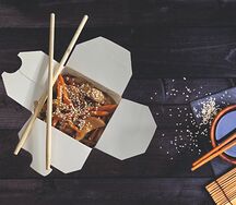 Удон с курицей в соусе терияки
