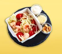 Салат Цезарь с креветками