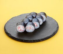 Маки ролл с тигровой креветкой