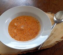 Томатно-сливочный суп с дарами моря