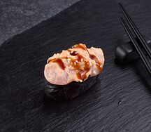 Суши запеченные с креветкой