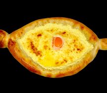 Хачапури по-аджарски