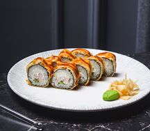 Горячий ролл с копченой курицей
