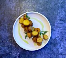 Картофель бэби с розмарином