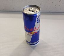 Энергетик Red Bull