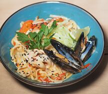 Wok с морепродуктами 