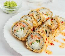 Ролл Кранч с угрем и крабом