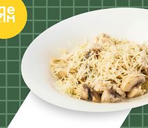 Паста с курицей и грибами