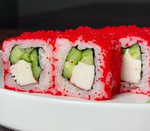 Калифорния с крабом