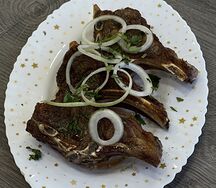 Каре из баранины на мангале