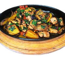 Сковородка со свининой