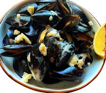 Мидии черноморские в соусе Дор Блю