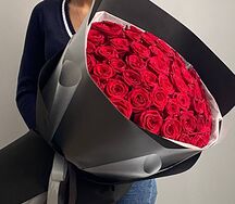 45 красных роз