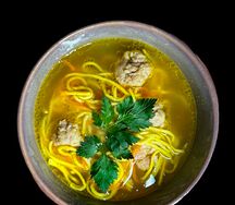 Куриный суп с фрикадельками