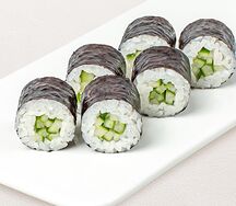 Ролл с огурцом