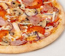 Петровская на тонком тесте 