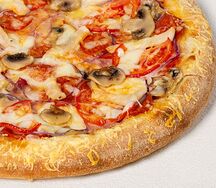 Петровская на пышном тесте 