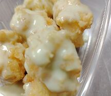 Креветки темпура лайт с крем-соусом васаби