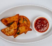 Посикунчики с томатной аджикой