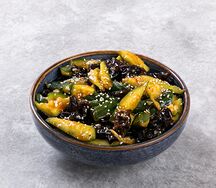 Битые огурцы с грибами муэр