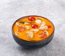 Суп Том ям с курицей