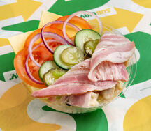 Салат курица и бекон мелт