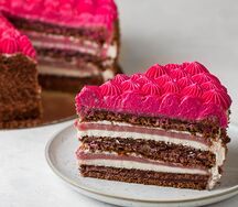 Торт Малиновый бархат порция