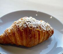 Карамельный круассан