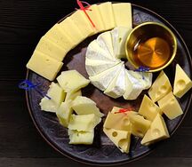 Сырная тарелка