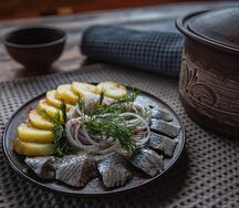 Сельдь с картофелем