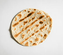 Армянский лаваш половина