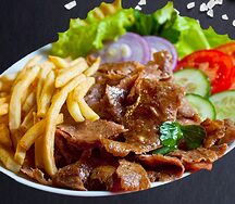 Шаурма на тарелке со свининой