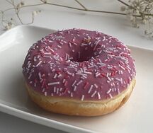 Донат Лесные ягоды 